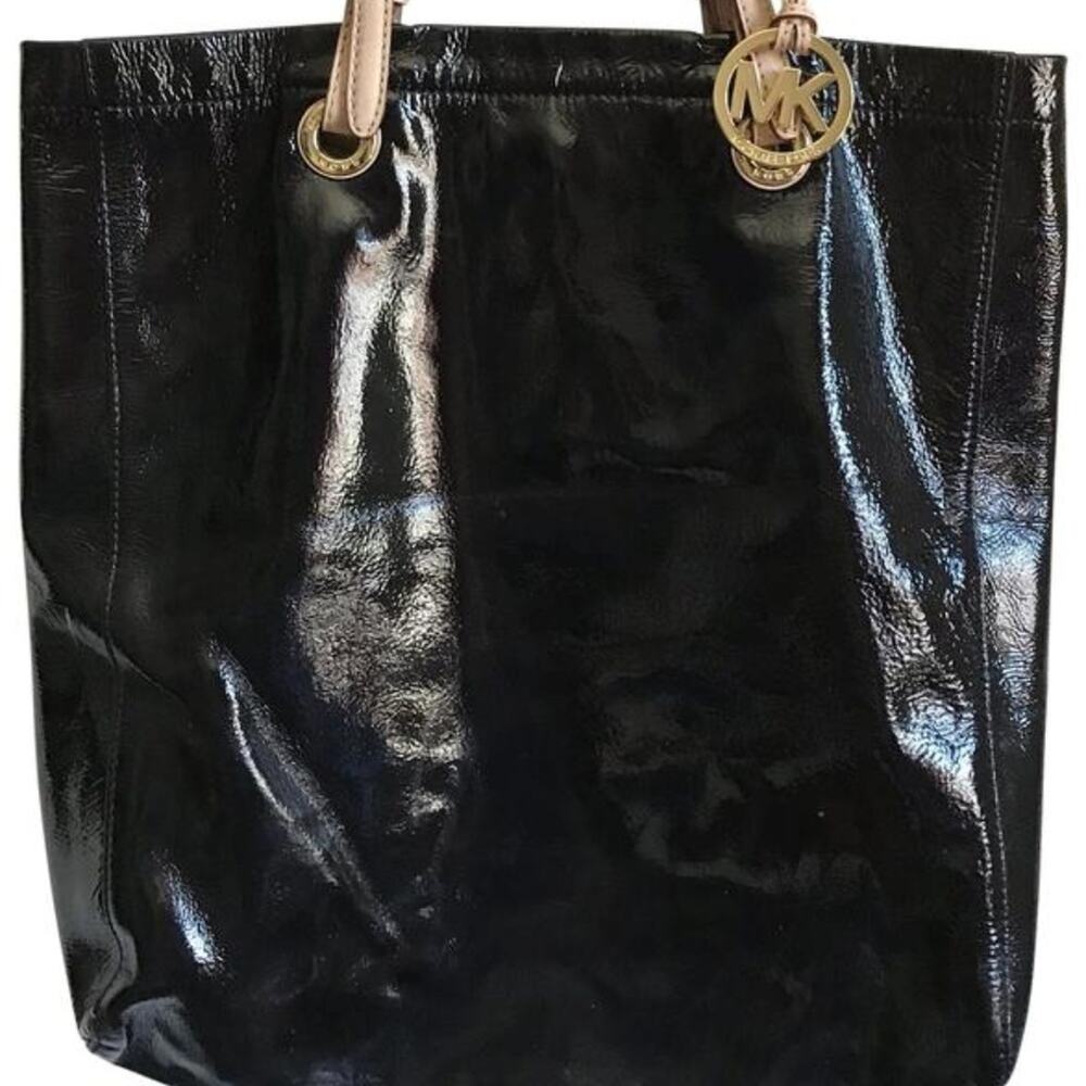 Michael Kors Leather Shoulder Bag